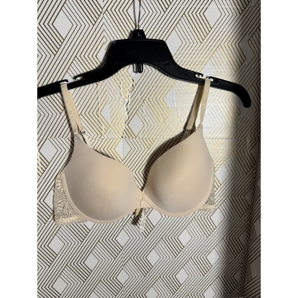 Lucky Brand Women Cream Beige Lace Trim Molded Cup Underwire Bra 38C RN71222